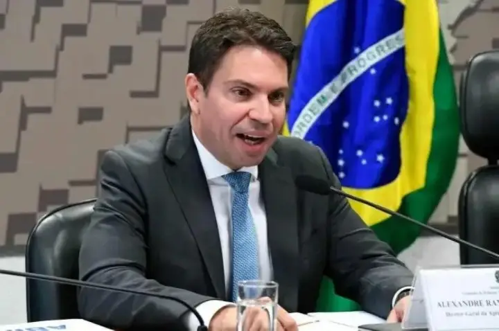 Após Cid, Moraes inicia interrogatório de Ramagem no ST