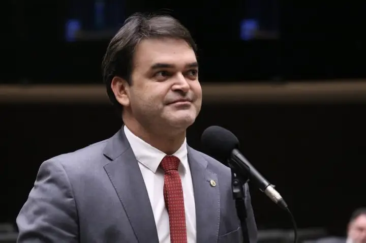 Câmara aprova projeto que cria cargos no Conselho Nacional de Justiça