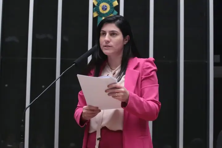 Câmara aprova projeto sobre regularização de imóveis rurais em áreas de fronteira; acompanhe