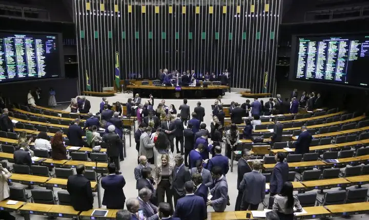 Câmara pode votar projetos sobre segurança pública e combate ao crime organizado