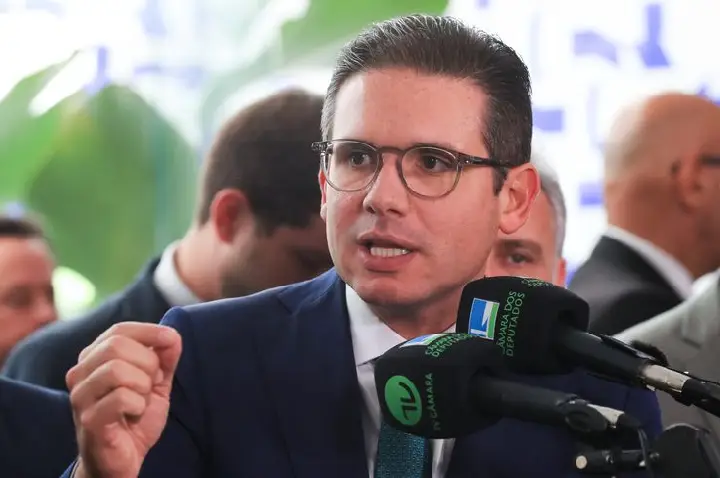 Câmara vai declarar perda do mandato de Zambelli, diz Motta 