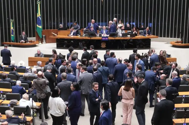Candidatos ao TCU discursam a favor do uso de emendas parlamentares para aplicação de recursos públicos