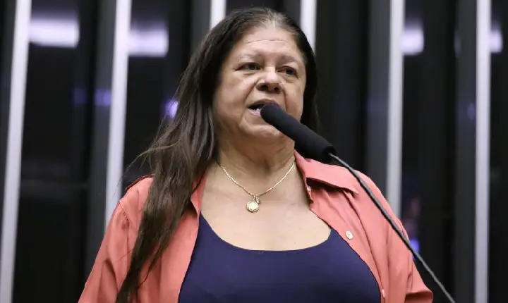 Comissão aprova a conservação de equipamentos de uso coletivo como diretriz da política urbana