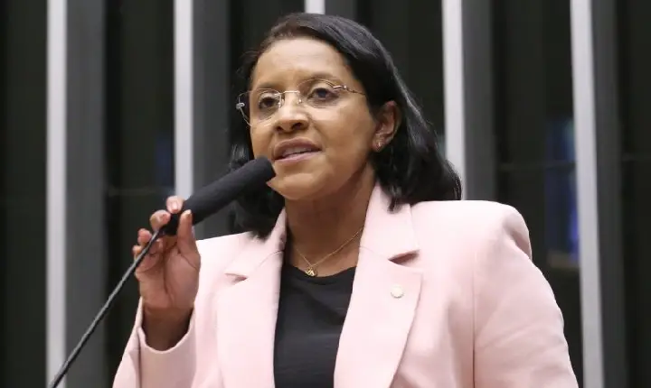 Comissão aprova ampliação da cobertura de planos de saúde para emergências relacionadas à gestação