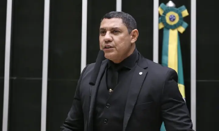 Comissão aprova apoio federal para iluminação LED em cidades com baixa cobertura e casos de violência