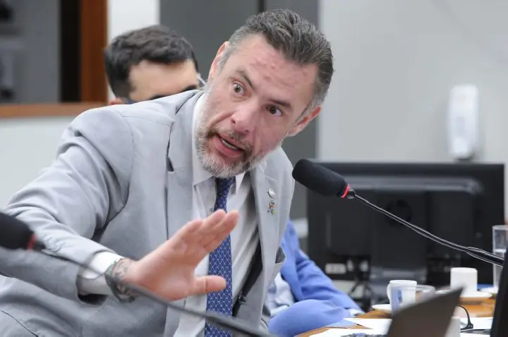 Comissão aprova aumento de penas contra roubo e receptação de cargas