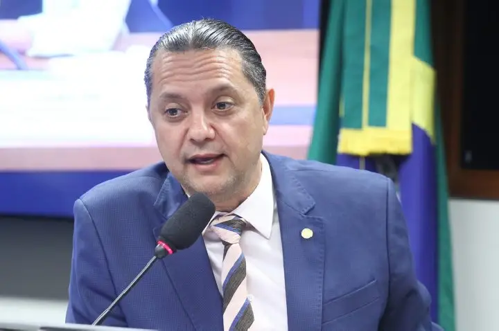Comissão aprova avaliação periódica de saúde para pessoas idosas no SUS