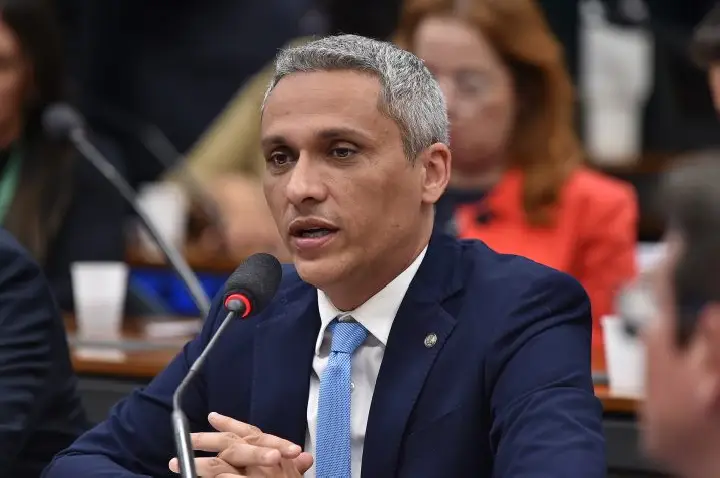 Comissão aprova certidão digital como comprovante do serviço militar obrigatório