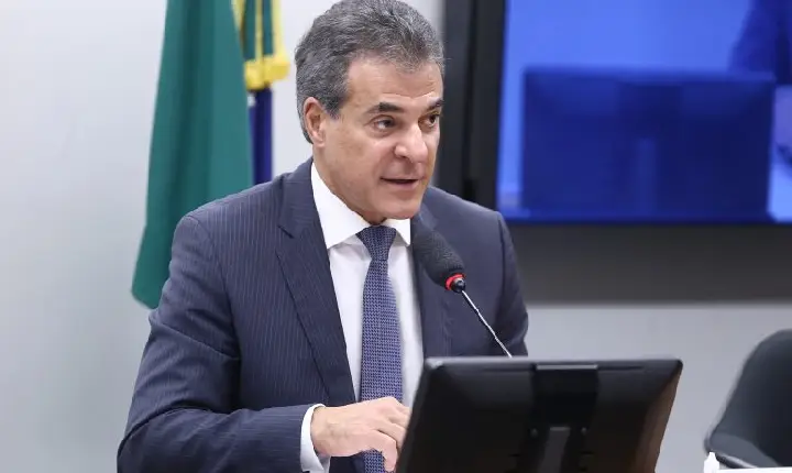 Comissão aprova criação de novos instrumentos de crédito para pequenas e médias empresas