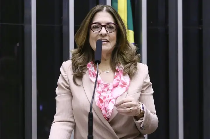 Comissão aprova critérios objetivos para notificação de maus-tratos a crianças