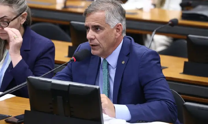 Comissão aprova curso de formação como aquaviário para pescadores artesanais a partir dos 18 anos