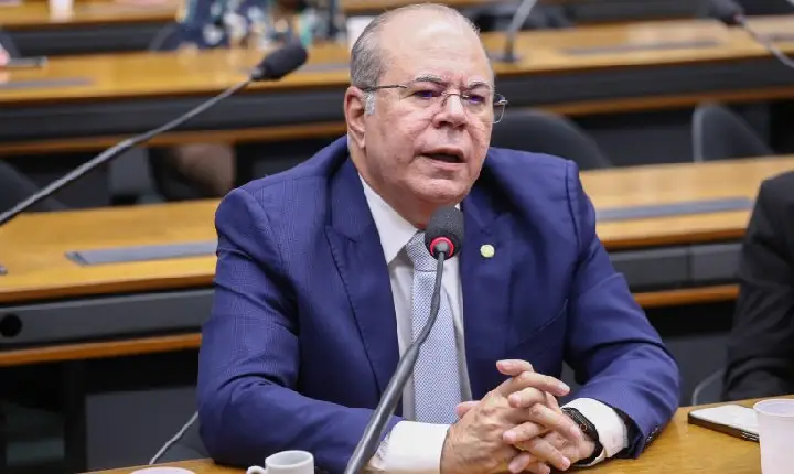 Comissão aprova divulgação obrigatória de dados sobre qualidade de água e esgoto