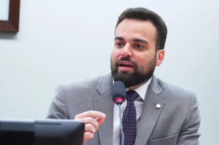 Comissão aprova evento não competitivo em via pública sem aval de confederação