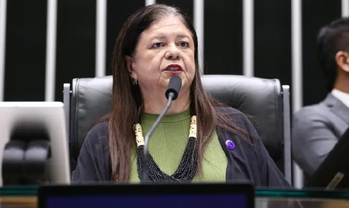 Comissão aprova exigência de boas práticas para registro de medicamentos