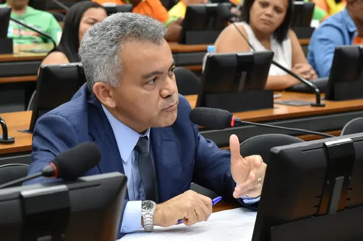 Comissão aprova exigência de câmeras em carros de aplicativo