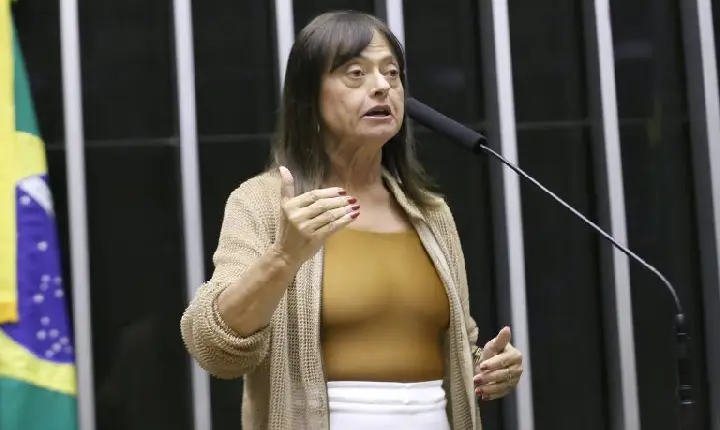 Comissão aprova incluir servidores do Ministério da Saúde na carreira de ciência e tecnologia