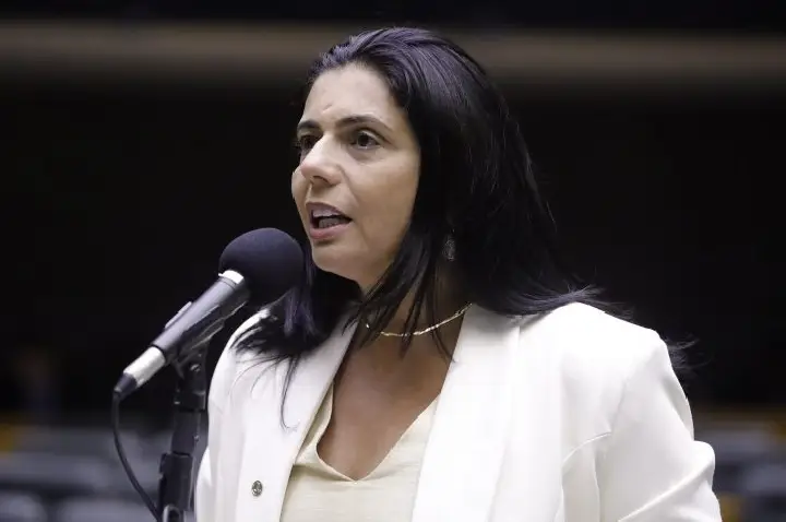 Comissão aprova inclusão de pessoas com autismo como dependente de policial militar do DF