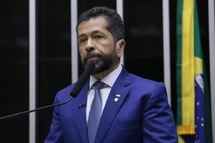 Comissão aprova inclusão dos catadores de caranguejo no seguro-defeso