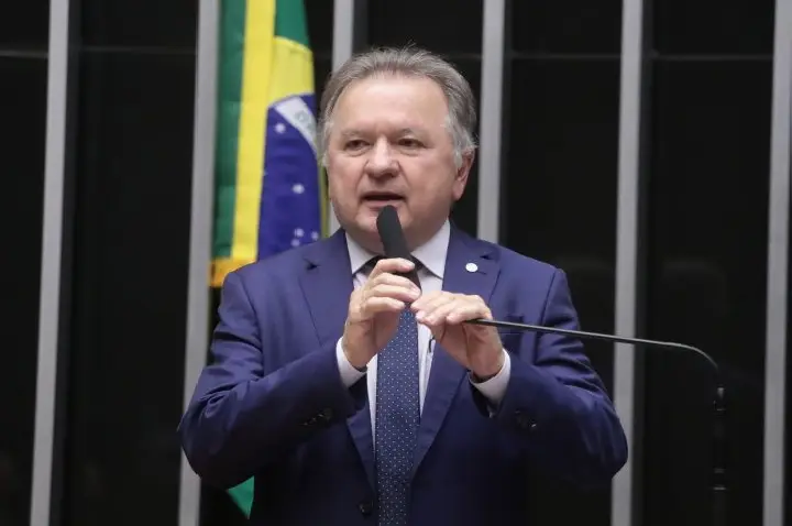 Comissão aprova isenção de tributos de telecomunicações para rádios e TVs do Legislativo, Judiciário e EBC