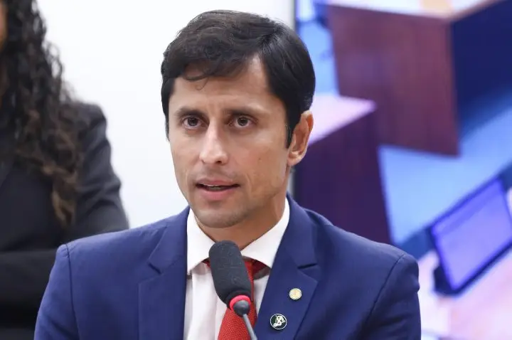 Comissão aprova novas regras para BPC e autoriza uso de videoconferência em avaliações