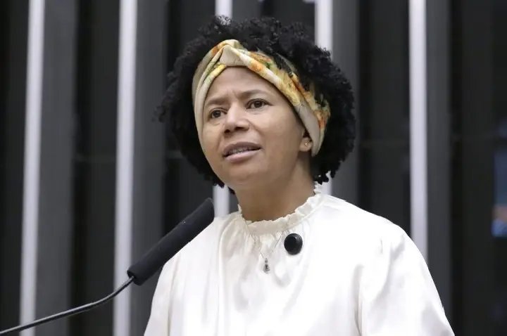 Comissão aprova oferta de diálise peritoneal no SUS para pacientes renais crônicos