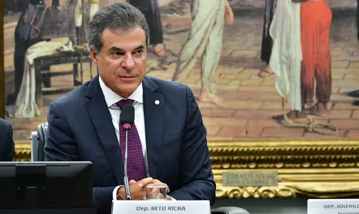 Comissão aprova política de capacitação para pequenos negócios