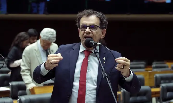 Comissão aprova política para democratizar acesso e valorizar a música