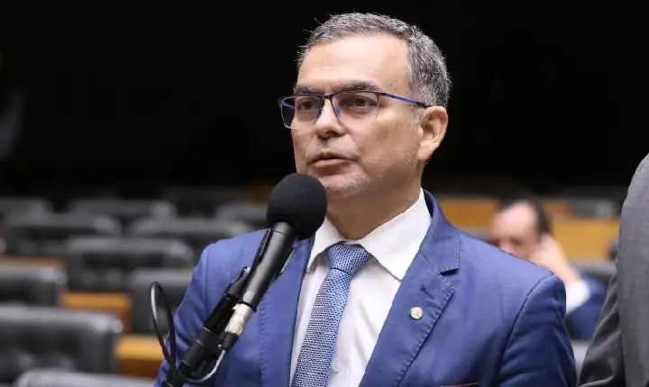 Comissão aprova programa de apoio para famílias de agentes de segurança mortos ou feridos em serviço