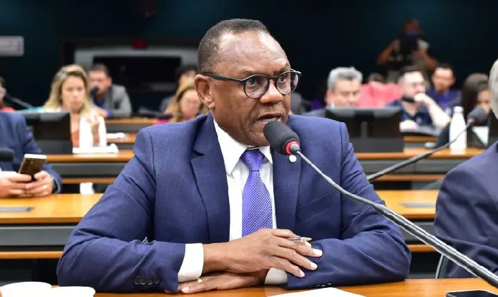 Comissão aprova projeto com medidas para aumentar proteção do consumidor em compras pela internet