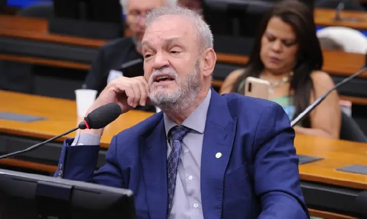 Comissão aprova projeto para ampliar prioridade no atendimento de saúde à pessoa com deficiência