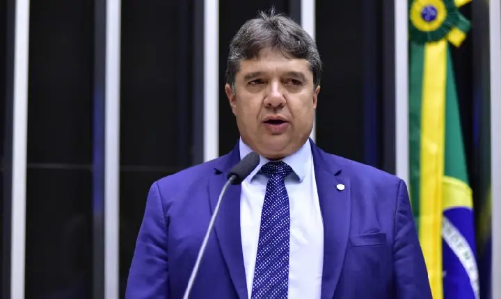 Comissão aprova projeto para criar regime especial de tributação para setor metroferroviário