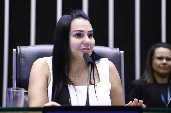 Comissão aprova projeto que agiliza busca de pessoa com deficiência desaparecida