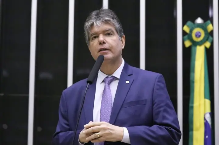 Comissão aprova projeto que amplia penas para o crime de bullying