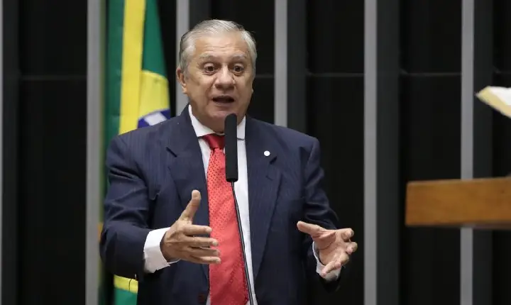 Comissão aprova projeto que cria o Estatuto do Turista