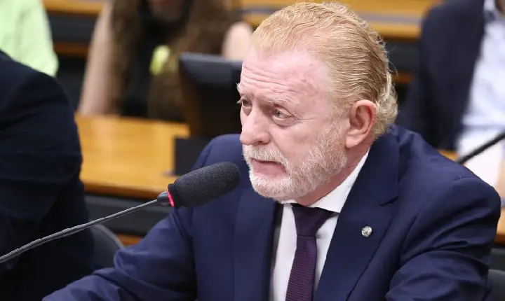 Comissão aprova projeto que facilita ação de voluntários e doações durante calamidades