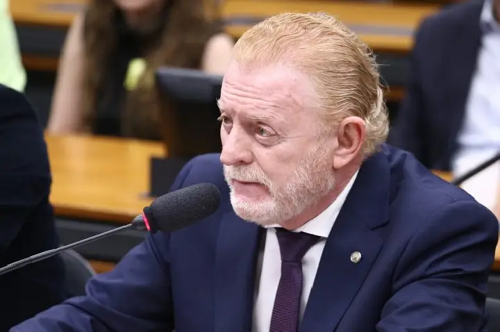 Comissão aprova projeto que facilita ação de voluntários e doações durante calamidades