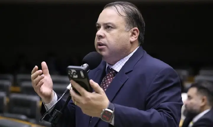 Comissão aprova projeto que incentiva inovação e tecnologia em regiões com menor IDH no Brasil