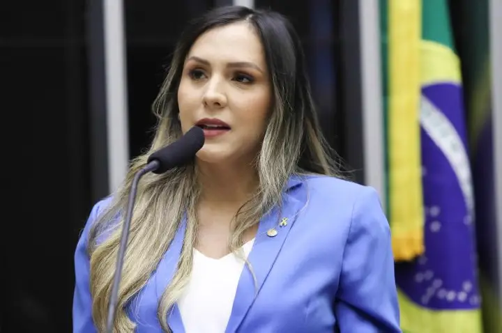 Comissão aprova projeto que inclui IDH na definição de políticas públicas