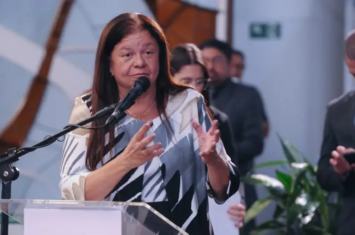 Comissão aprova projeto que obriga SUS a elaborar protocolo para tratamento de sintomas do climatério