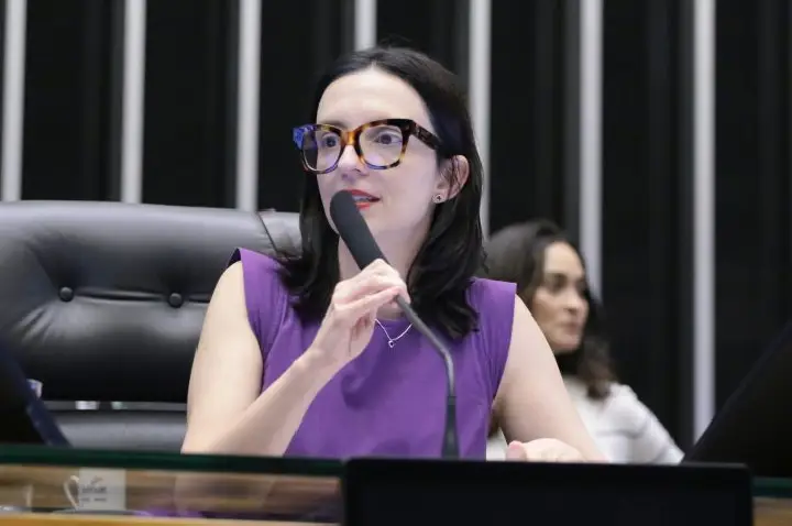 Comissão aprova projeto que prevê divulgação de filas do SUS com proteção de dados