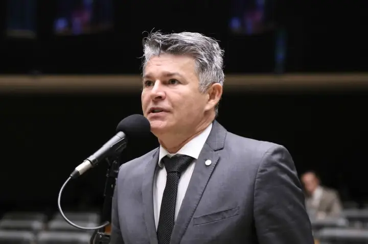 Comissão aprova projeto que proíbe invasor de terra de ter acesso a políticas de crédito rural