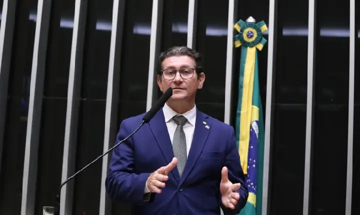 Comissão aprova projeto que restabelece cobrança de imposto para carnes e café importados