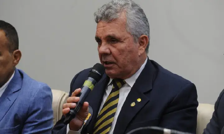 Comissão aprova projeto que suspende orientação ministerial sobre ações policiais no “abril vermelho”