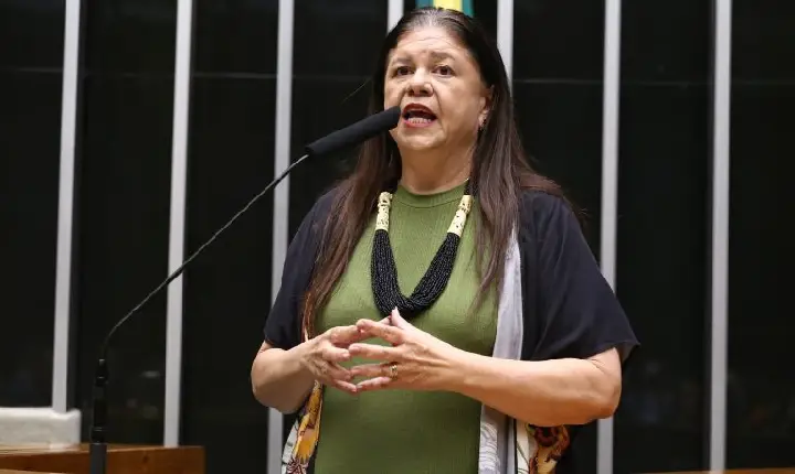 Comissão aprova proposta para impedir corte de BPC por posse de veículo na família