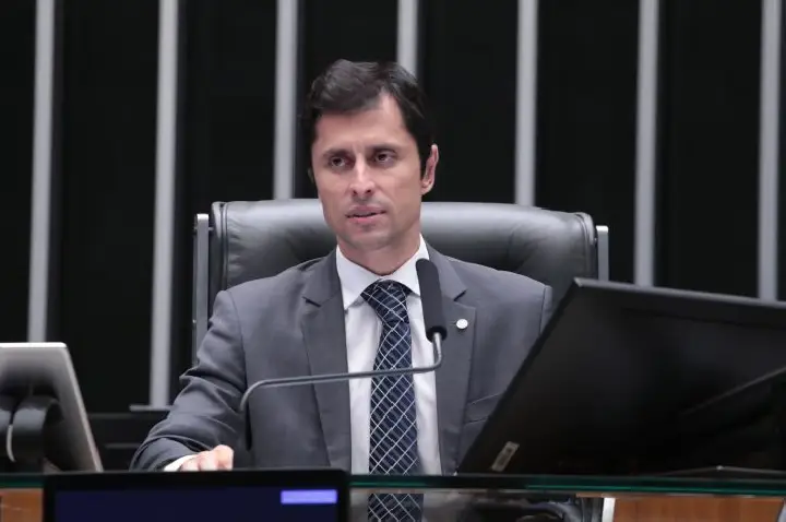 Comissão aprova proposta que exige acessibilidade digital em contratação pública