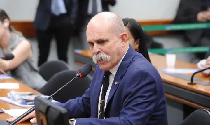 Comissão aprova punição maior para tráfico de drogas em estabelecimentos de ensino