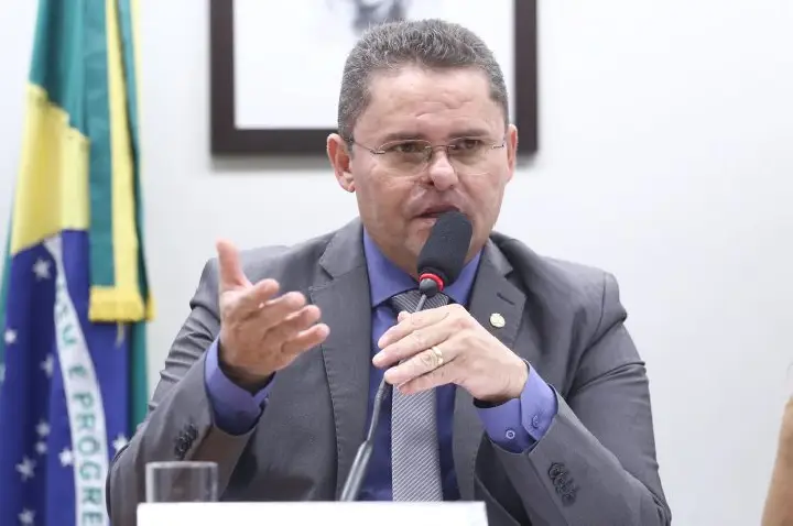 Comissão aprova reembolso a estados por gastos com presos condenados pela Justiça Federal