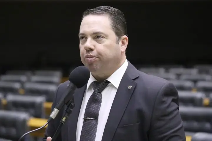 Comissão aprova regras diferenciadas para artesãos em vulnerabilidade venderem alimentos artesanais