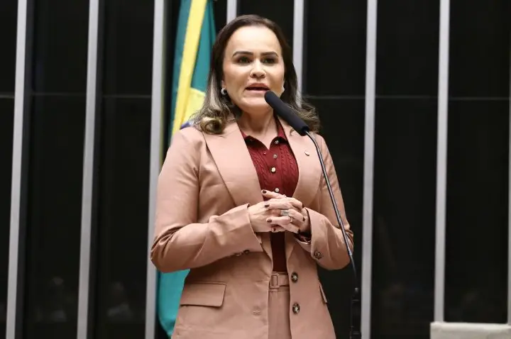 Comissão aprova sala exclusiva no IML para atender crianças e adolescentes vítimas de violência