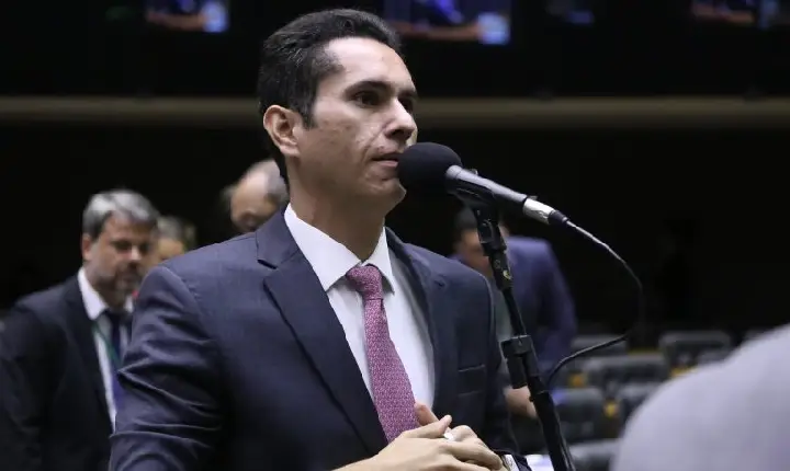 Comissão aprova tarifa social de energia para áreas comuns de prédios populares